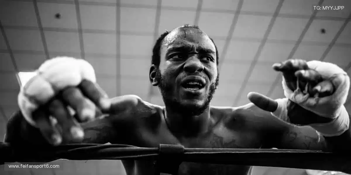 ✨ 周边狂欢，折扣来袭！用热爱装点生活，让热血永不落幕🛒